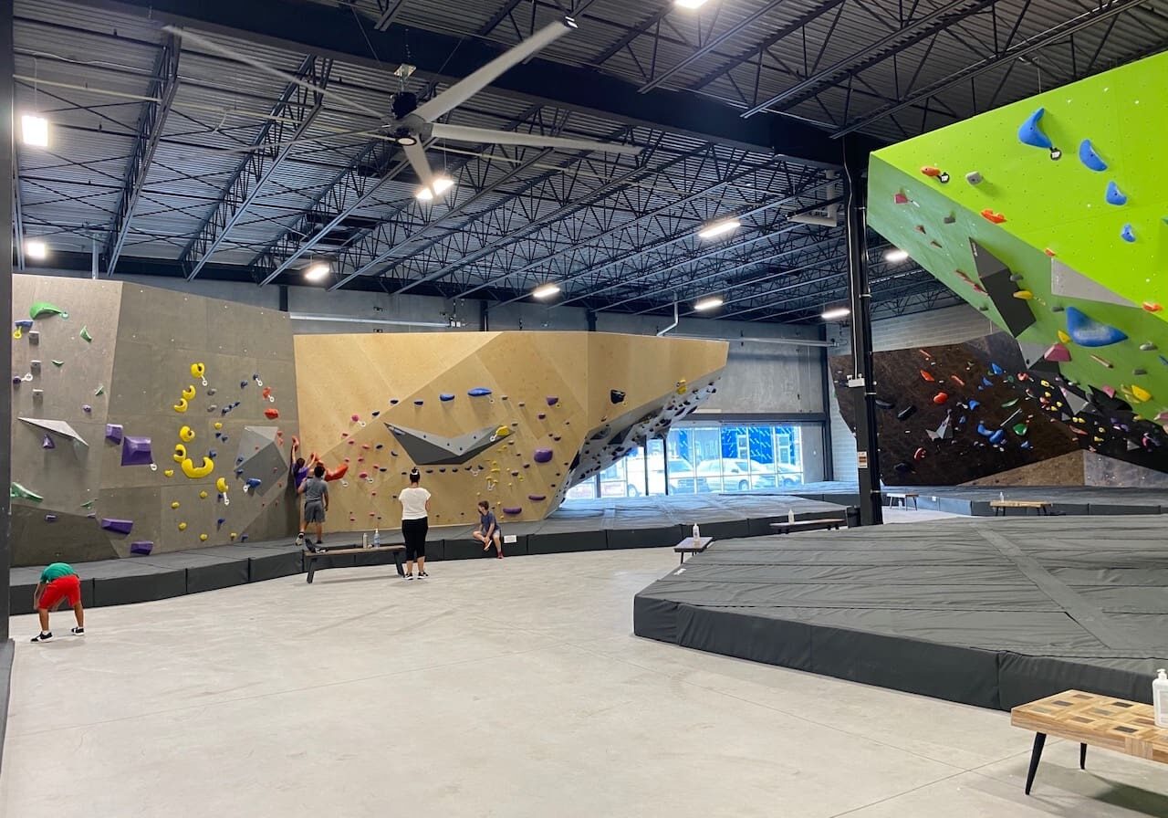 20ft Sailfin_Rockclimbing Gym