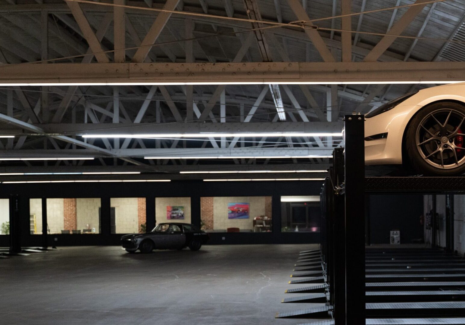 LALighting-strip-autoshowroom